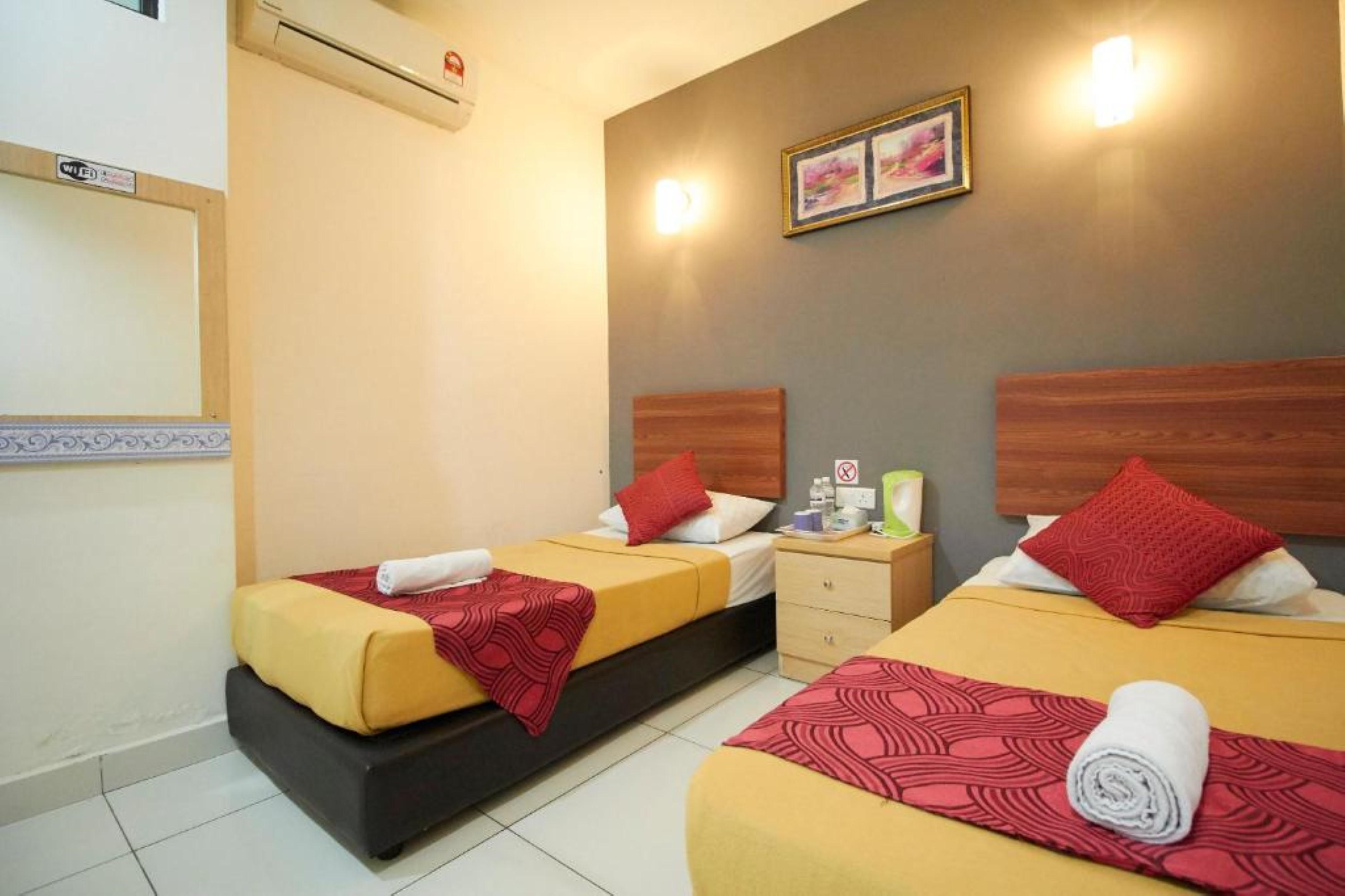Coop Hotel Putrajaya & Cyberjaya Кампунг Денгкил Экстерьер фото