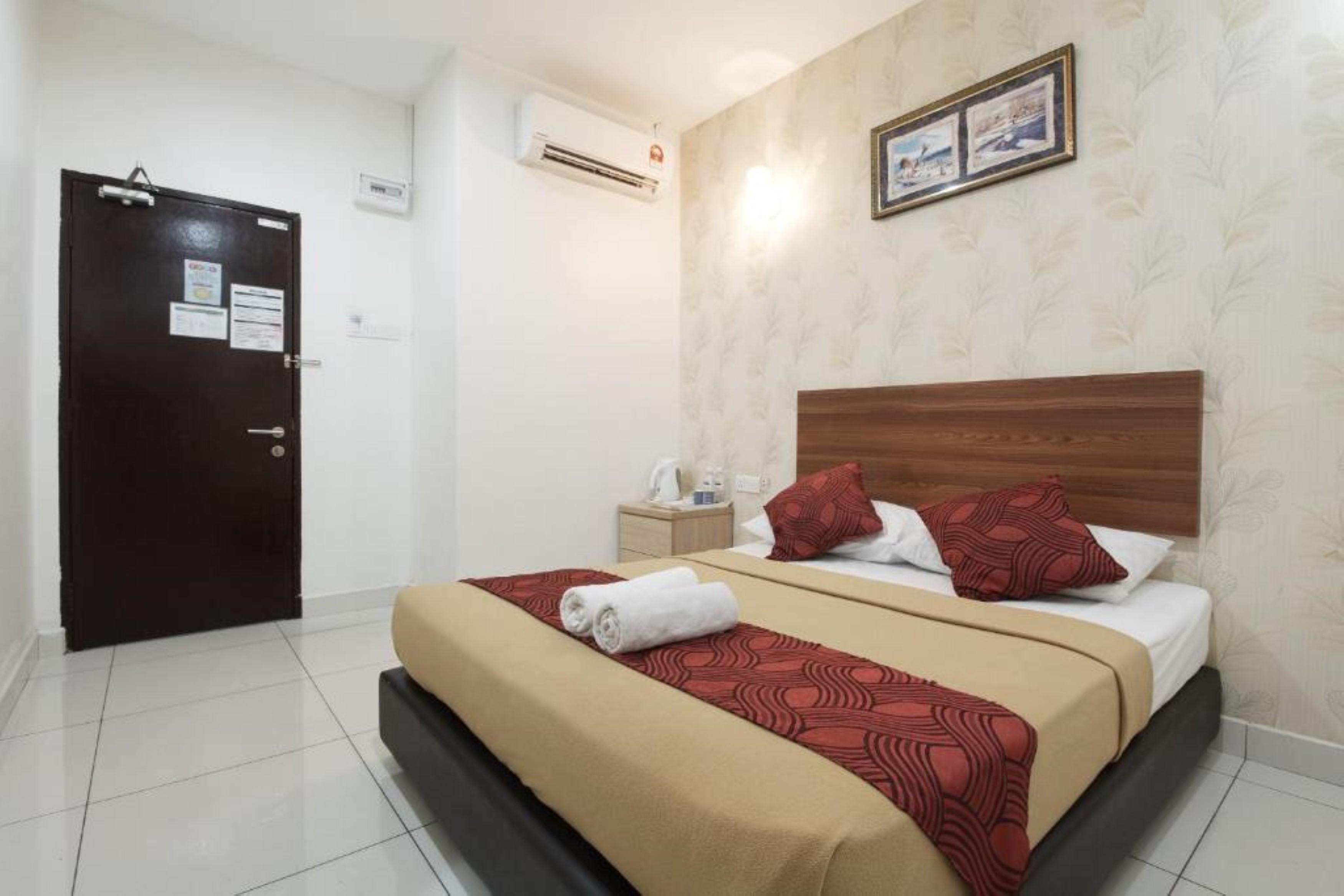 Coop Hotel Putrajaya & Cyberjaya Кампунг Денгкил Экстерьер фото