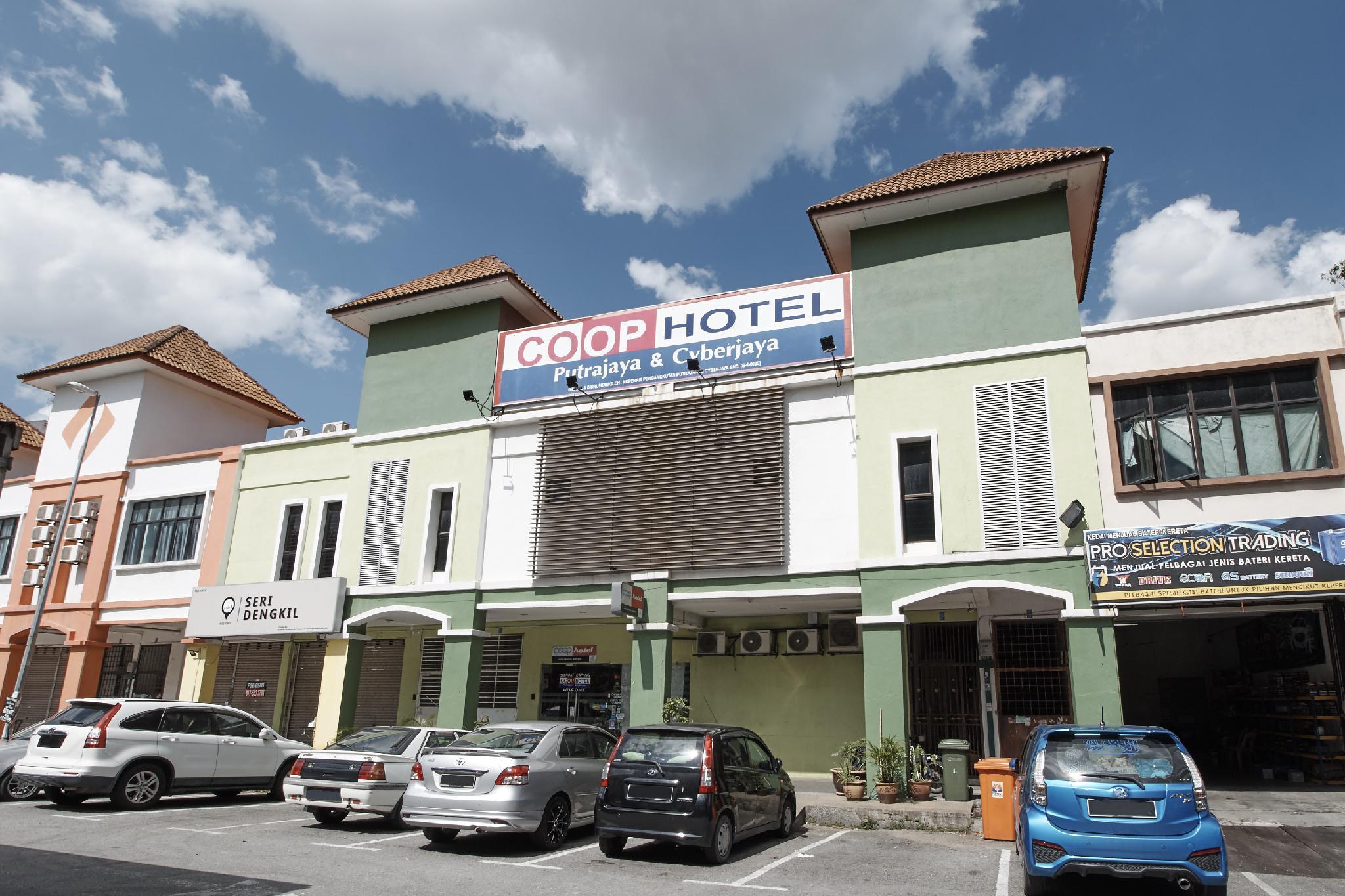 Coop Hotel Putrajaya & Cyberjaya Кампунг Денгкил Экстерьер фото